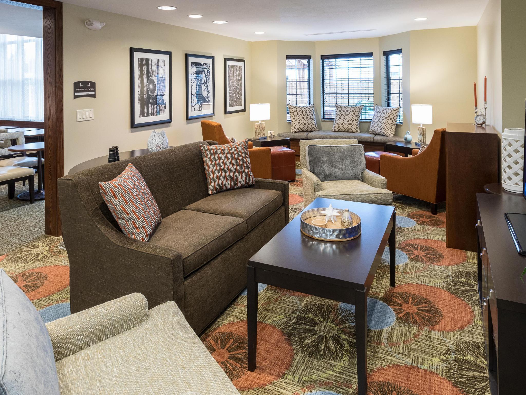 Staybridge Suites Omaha West By Ihg Zewnętrze zdjęcie